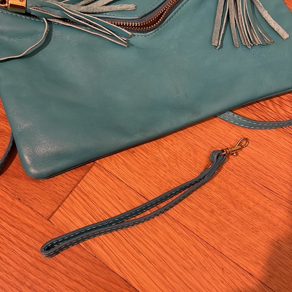 Teal tassel crossbody/clutch from Florence, Italy - Picture 9 of 12